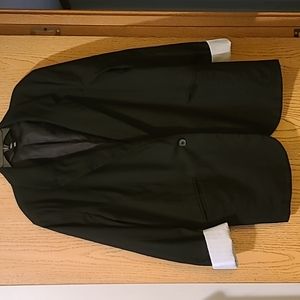 Black 3/4 Sleeve Blazer